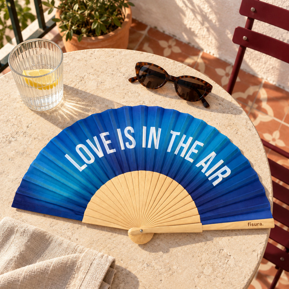 Leque “Love Is in the Air” em contexto